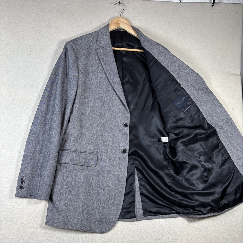 Banana Republic Jacket Gray Polyester Woven Blazer Sport Coat Performance‎ 44L